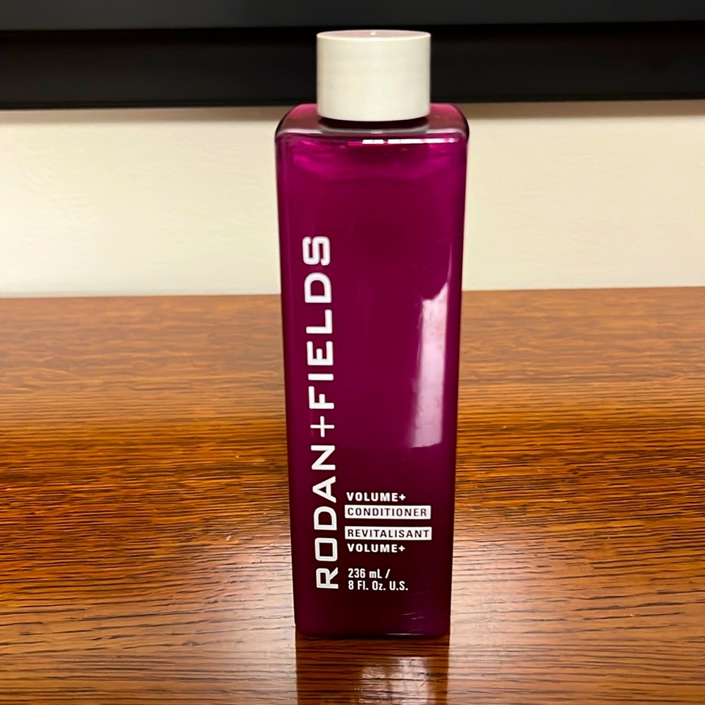 Rodan + Fields conditioner Volume Regimen Brand new, sealed